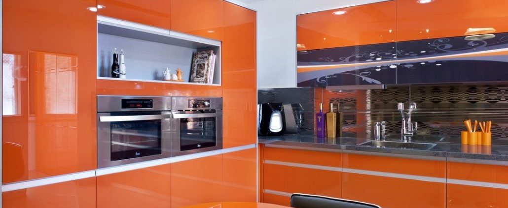 מטבח זכוכית מעוצב